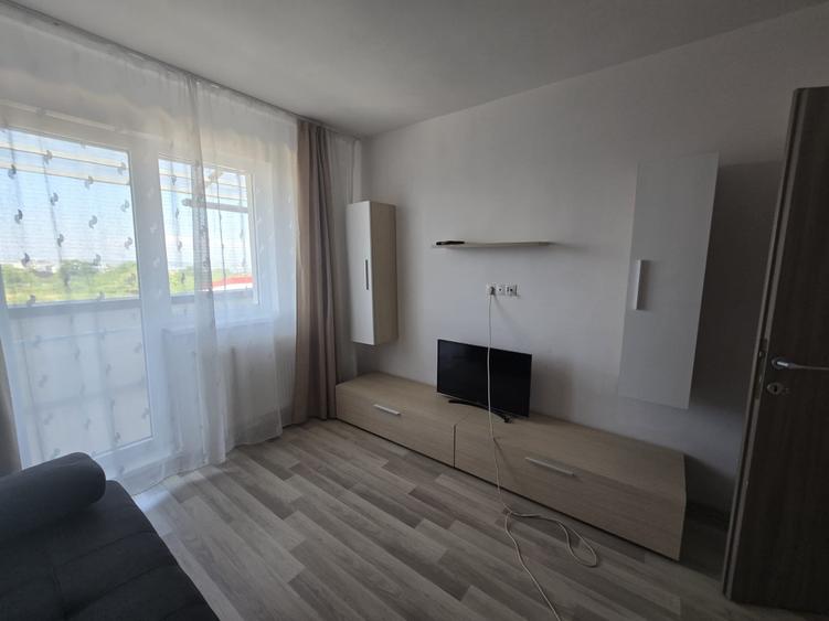 Apartament cu 2 camere decomandat, mobilat în Bună Ziua