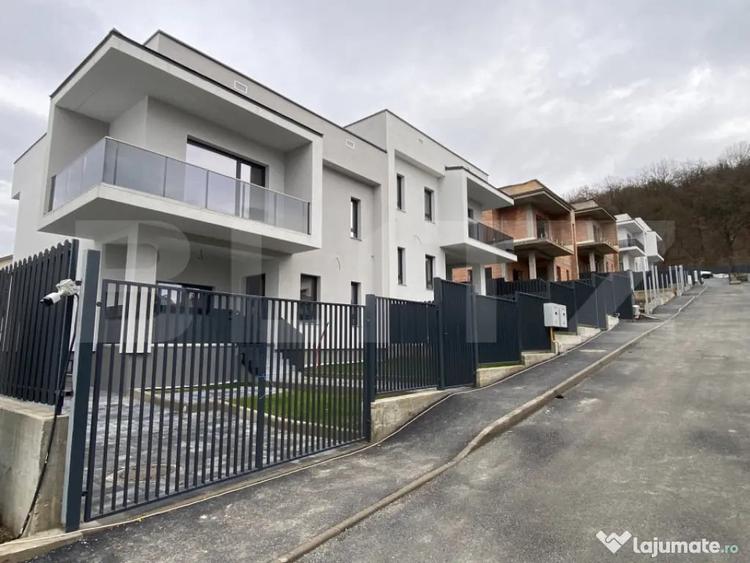 Duplex cu C.F. design contemporan, ansamblu privat, zona Aer - 11