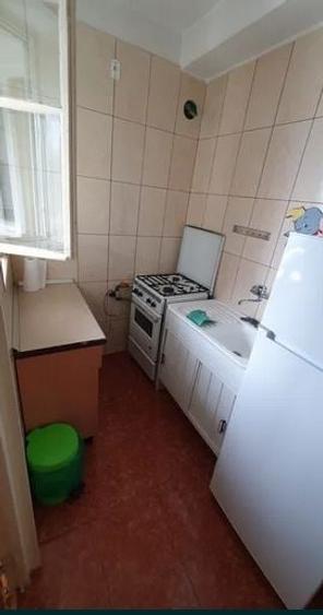 Garsonieră semidecomandată, mobilată în Titan