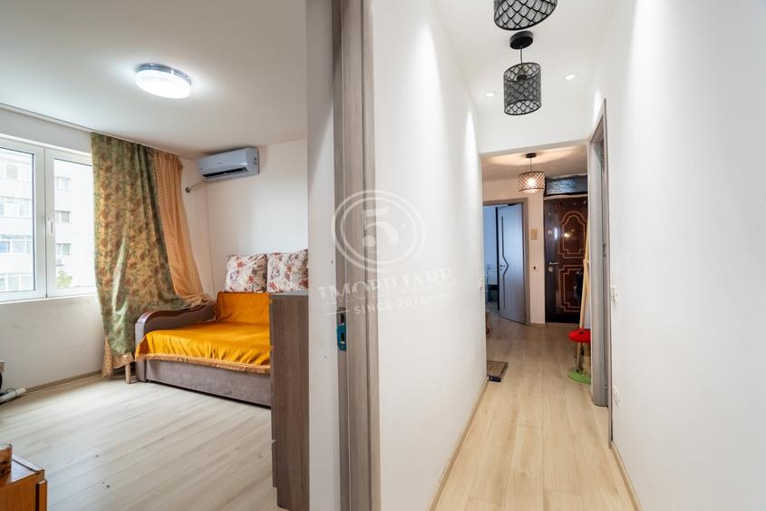 Apartament cu 3 camere decomandat, mobilat în Dristor