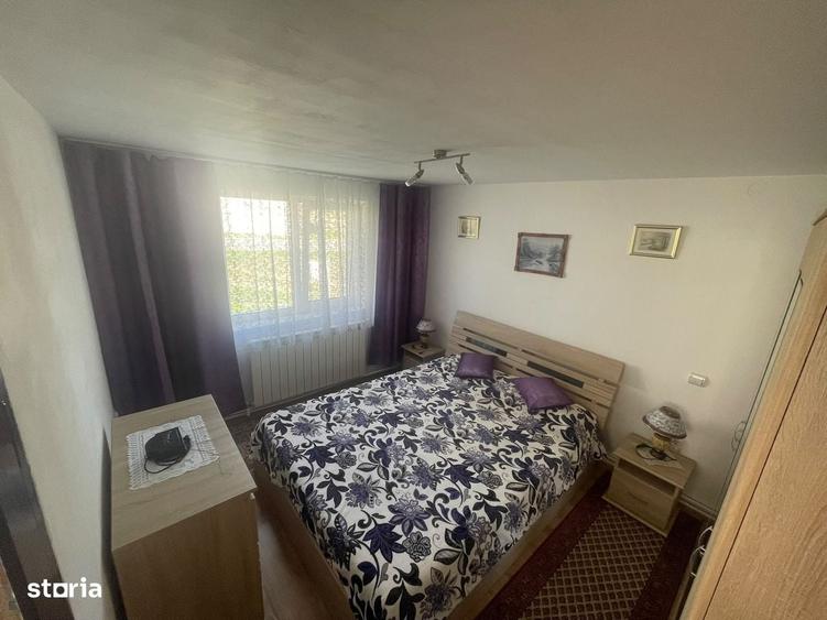 Casă cu 3 camere în Căptălan