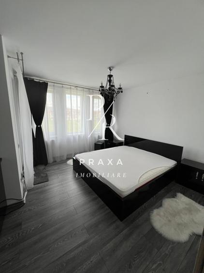 Duplex cu 4 camere cu Canalizare în Florești