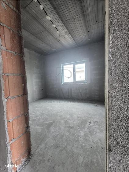 Casă cu 3 camere cu Teren 330 Mp în Moșnița Nouă