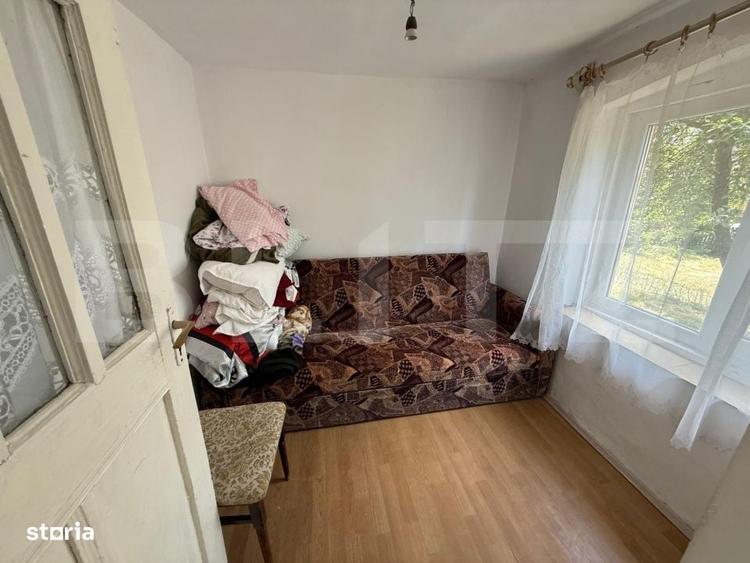Casă cu 4 camere în Georocu Mare