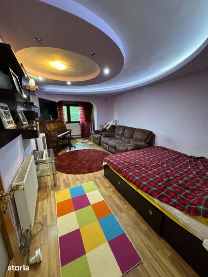 Apartament cu 2 camere în Cug