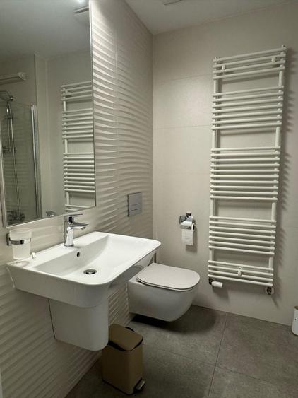 Apartament cu 2 camere semidecomandat, mobilat în Aviației
