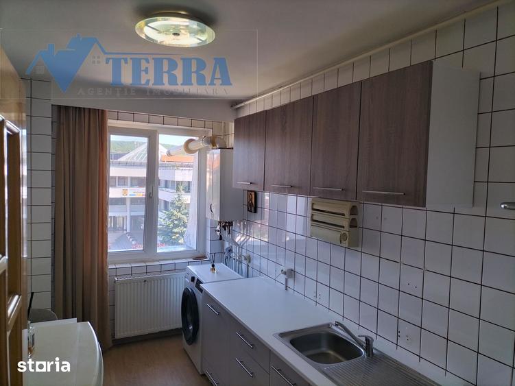 Apartament cu 3 camere decomandat în Ultracentral