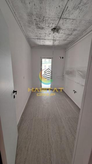 Garsonieră decomandată în Apărătorii Patriei