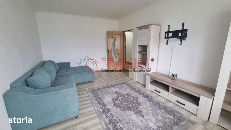 Apartament cu 3 camere decomandat, mobilat în Berceni