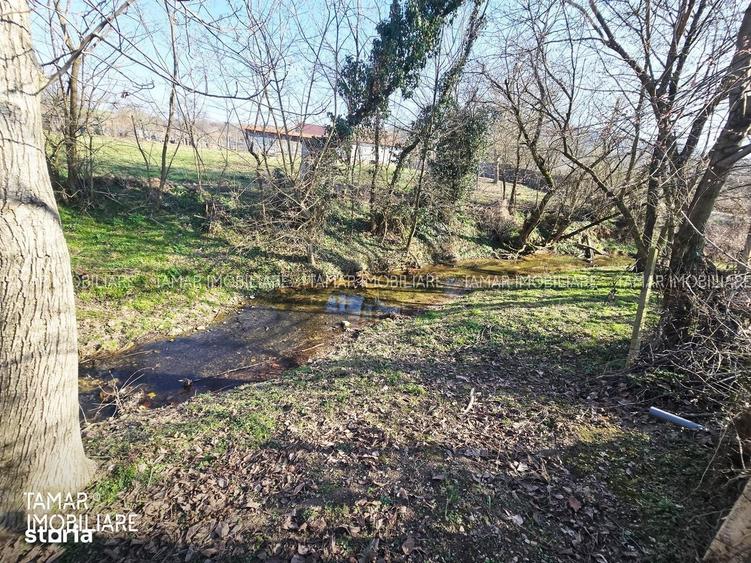 Casă cu 4 camere în Arăneag