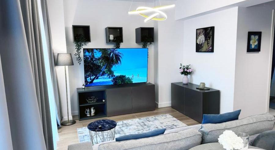 Apartament cu 2 camere semidecomandat, mobilat în Dămăroaia