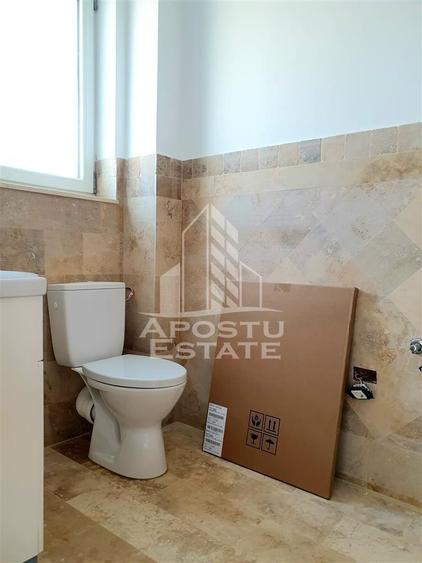 Casă individuală cu 4 camere cu Canalizare în Giroc
