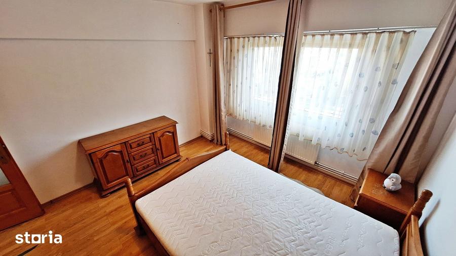 Apartament cu 2 camere semidecomandat în Răcădău
