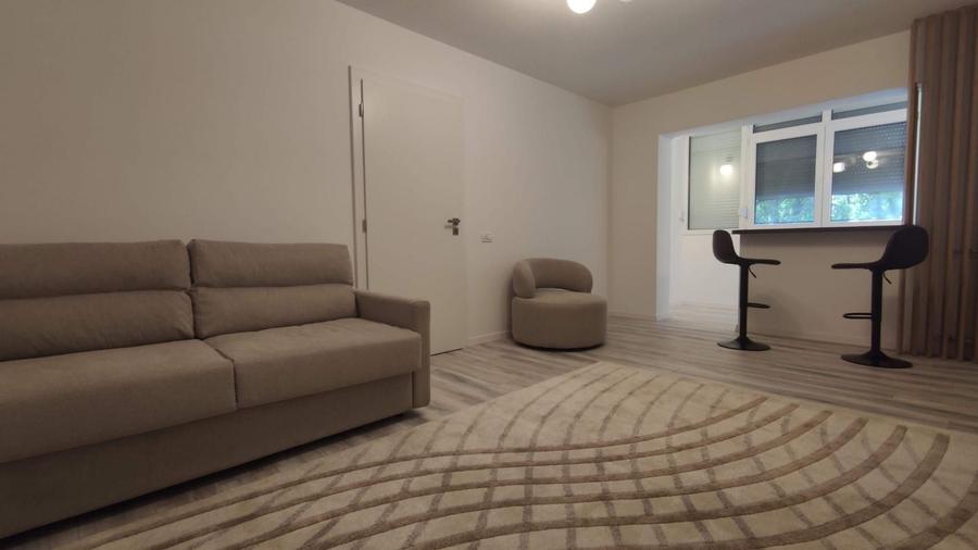 Apartament cu 2 camere decomandat, mobilat în Turda