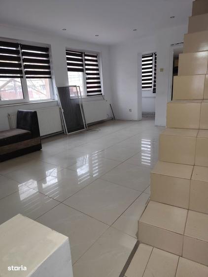 Proprietate imobiliara compusa din spatiu comercial si 2 studio-uri - 3