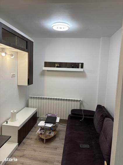 Apartament cu 2 camere decomandat în Pieptănari