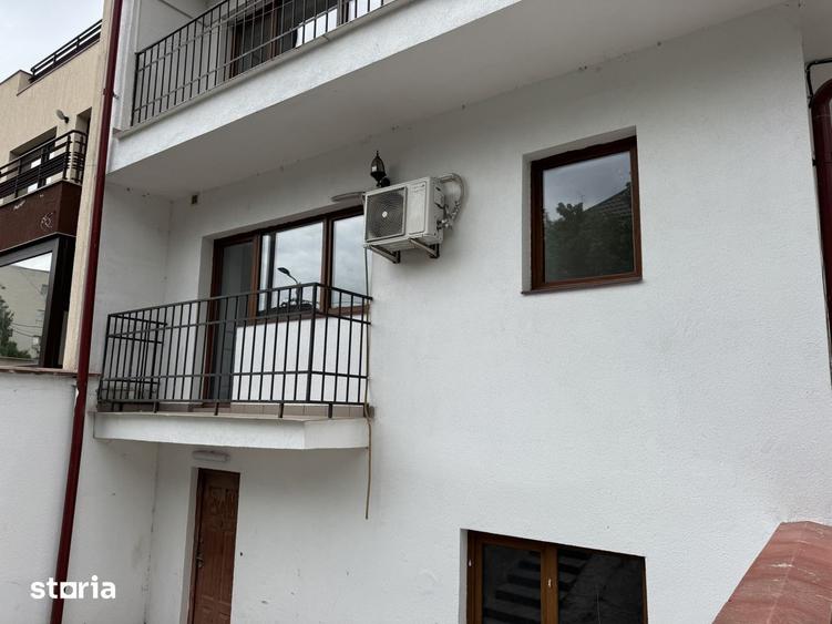 Casă cu Teren 321 Mp în Tei