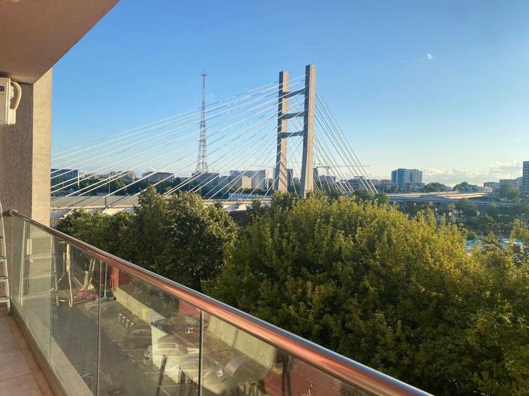 Apartament cu 2 camere decomandat în Roșu