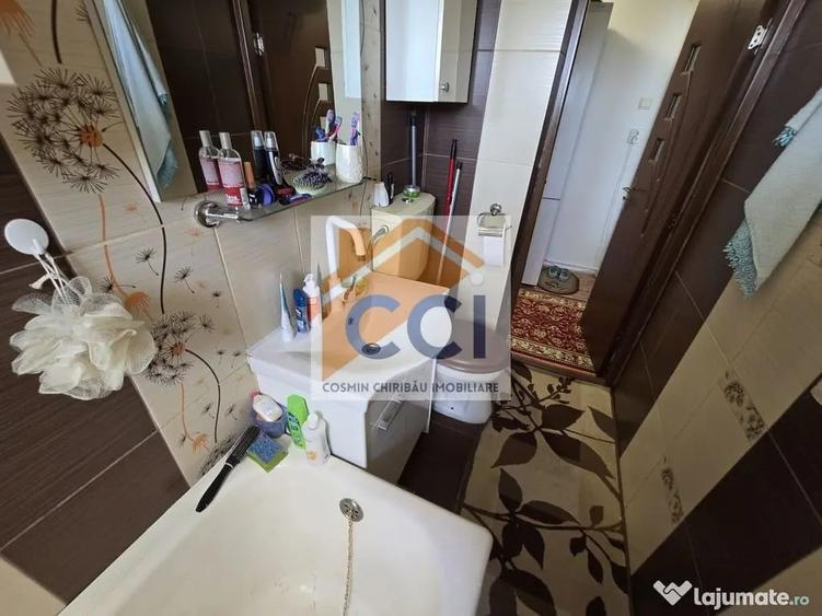 Apartament cu 2 camere nedecomandat în Aviatori