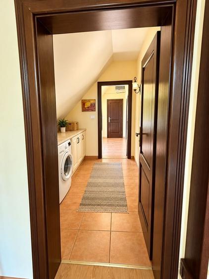 Casă individuală cu 4 camere cu Canalizare în Sânmihaiu Român