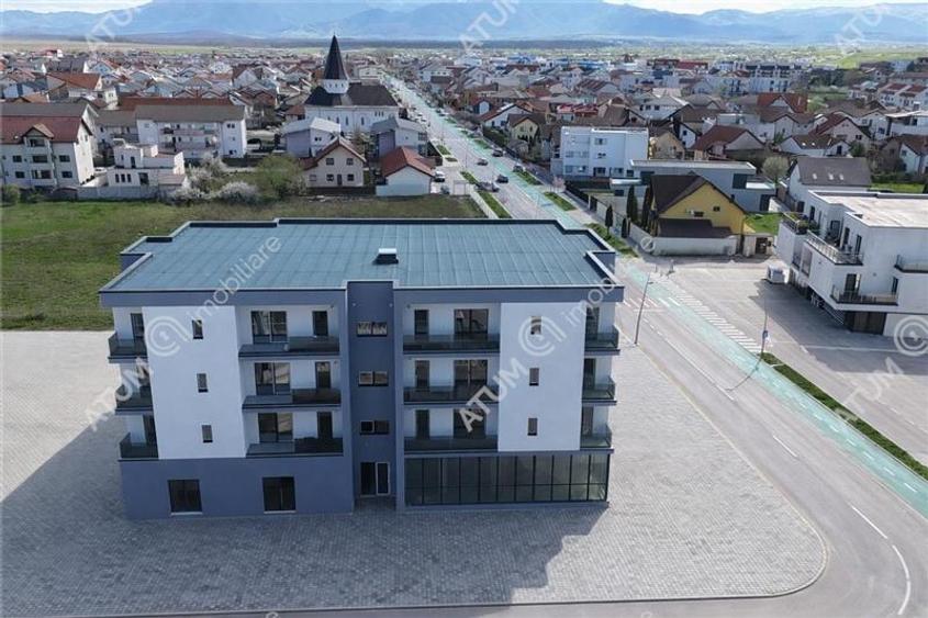 Apartament cu 3 camere decomandat în Șelimbăr — fotografia 3