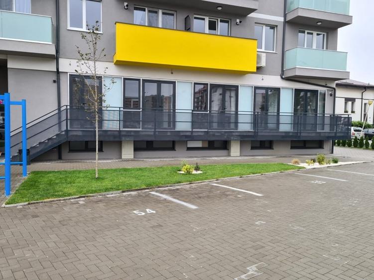 Spațiu comercial, de 97 mp, în Bucovina