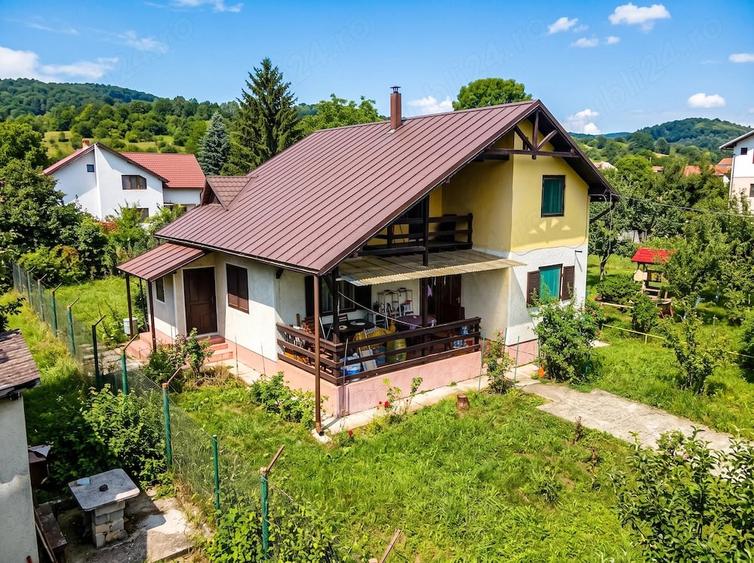 Casă cu Teren 500 Mp în Breaza de Sus