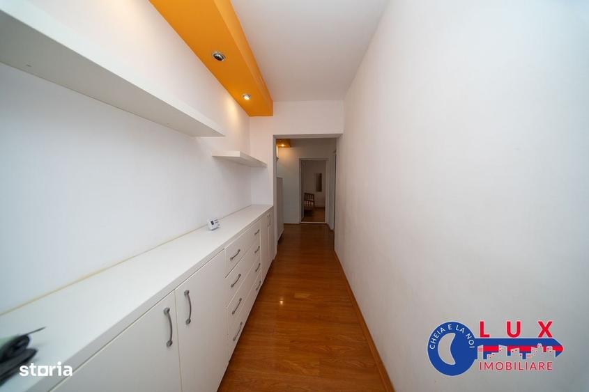 Apartament cu 3 camere decomandat în Babadag