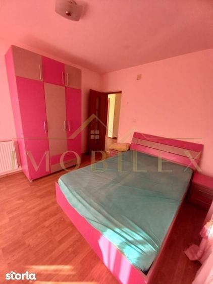 Casă cu 5 camere cu Teren 200 Mp în Florești