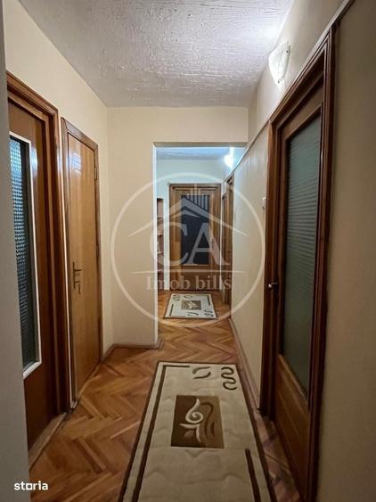 Apartament cu 4 camere decomandat în Calea Aradului