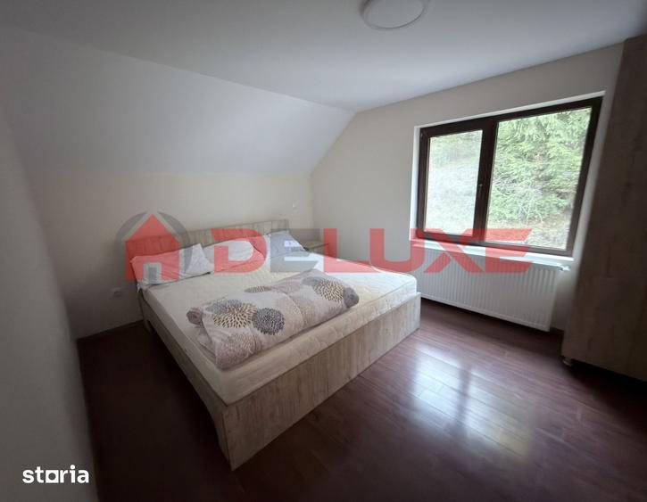 Casă cu 8 camere cu Teren 3905 Mp în Ilva Mică
