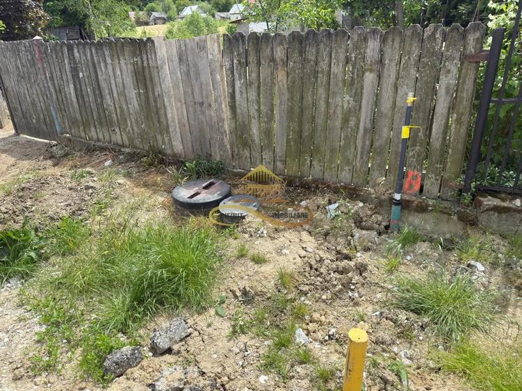 Casă cu 2 camere cu Canalizare în Buhoci