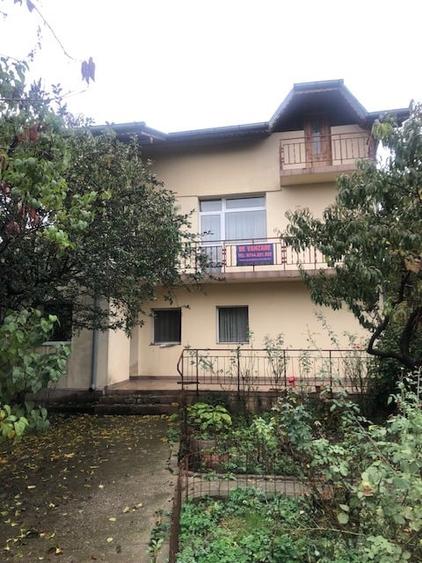 Casă individuală cu 5 camere cu Canalizare în Pajura