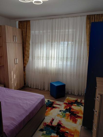 Apartament cu 2 camere decomandat în Energiei