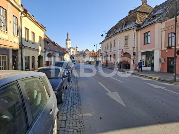 Spațiu comercial, de 34 mp, în Orașul de Jos