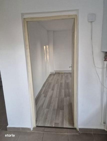 Casă cu 4 camere cu Teren 75 Mp în Central