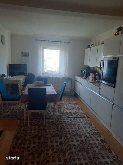 Casă cu 3 camere cu Teren 120 Mp în Băcia