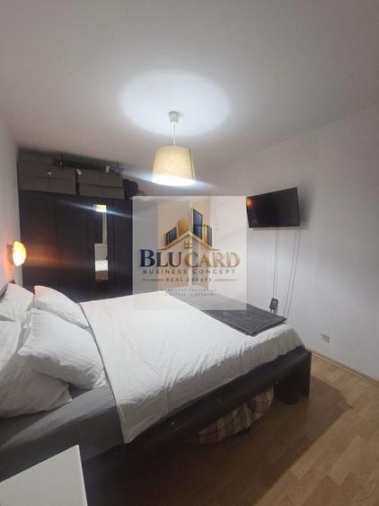 Apartament cu 3 camere semidecomandat în P-ța Gorjului