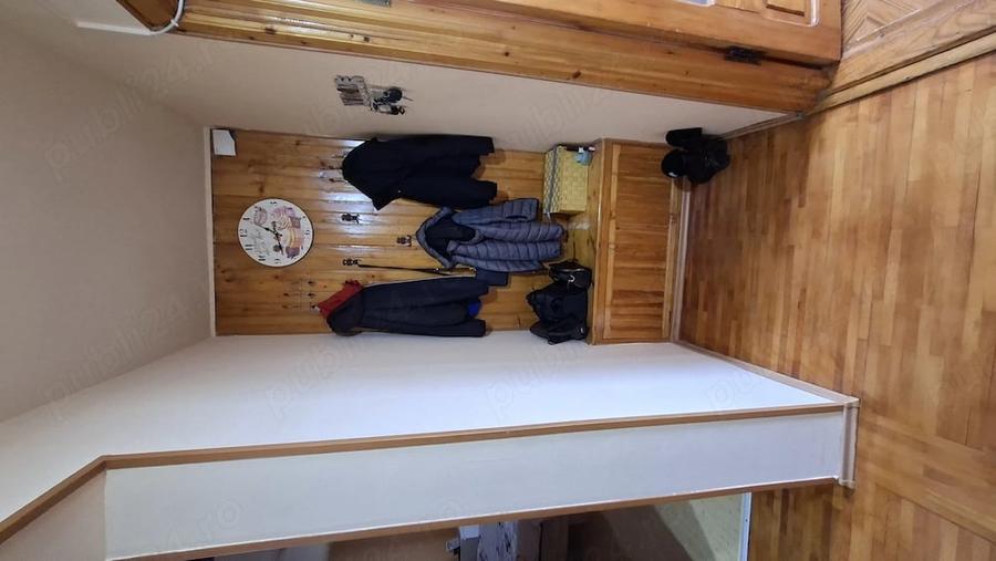 Apartament cu 3 camere decomandat în Micro 5