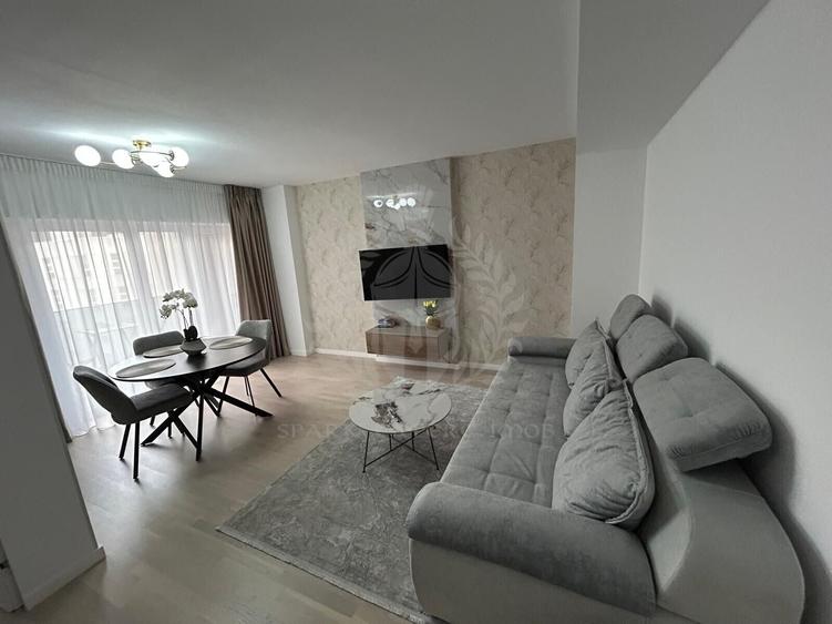 Apartament cu 2 camere decomandat în Central