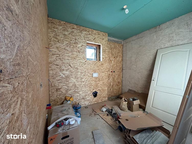 Casă cu 3 camere cu Teren 500 Mp în Zimandu Nou