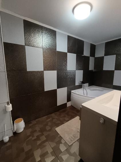 Casă individuală cu 5 camere cu Teren 500 Mp în Chiajna