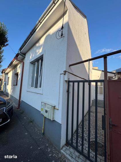 Casă cu 1 camere cu Teren 46 Mp în Central