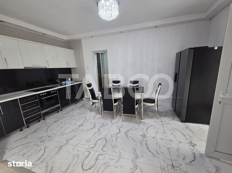 Casă cu 5 camere cu Teren 400 Mp în Central