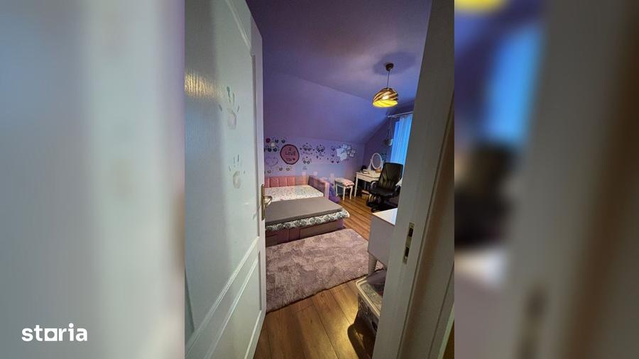 Casă cu 8 camere cu Teren 1000 Mp în Petrești