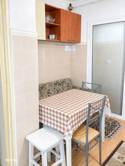 Apartament cu 2 camere semidecomandat în Prundu