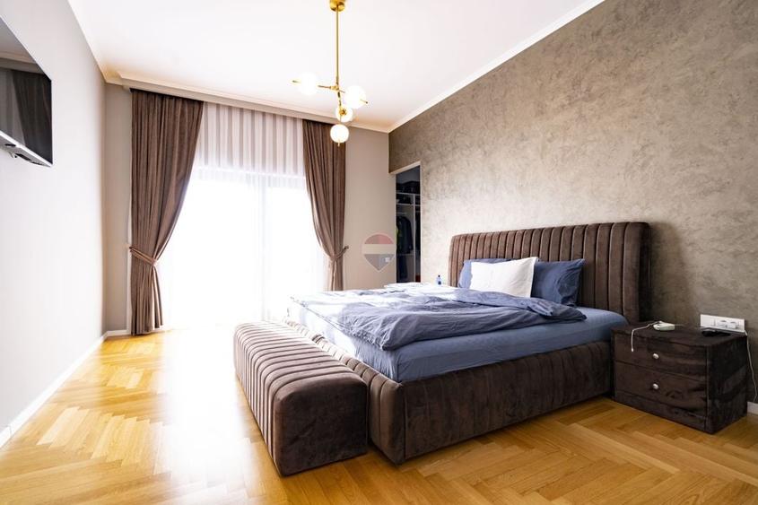 Casă individuală cu 5 camere cu Piscina în Dealuri Oradea