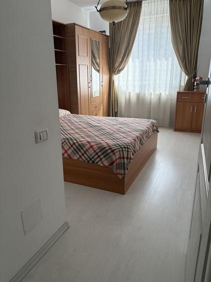 Apartament cu 2 camere decomandat în Metalurgiei