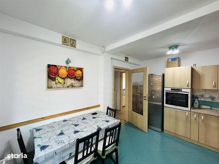 Casă cu 4 camere cu Teren 30 Mp în Central