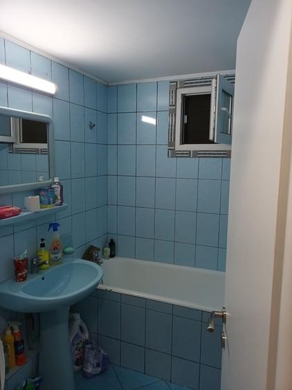 Apartament cu 3 camere decomandat în Postăvari